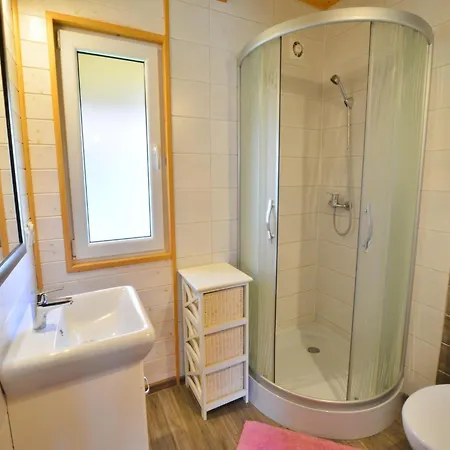 Dom wakacyjny 2-storey Homes, *